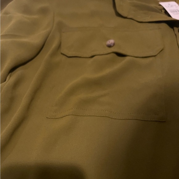 Loft blouse. Army green. 1/2 bottom with sleeve button. Poly. Size L worn once - Picture 5 of 6